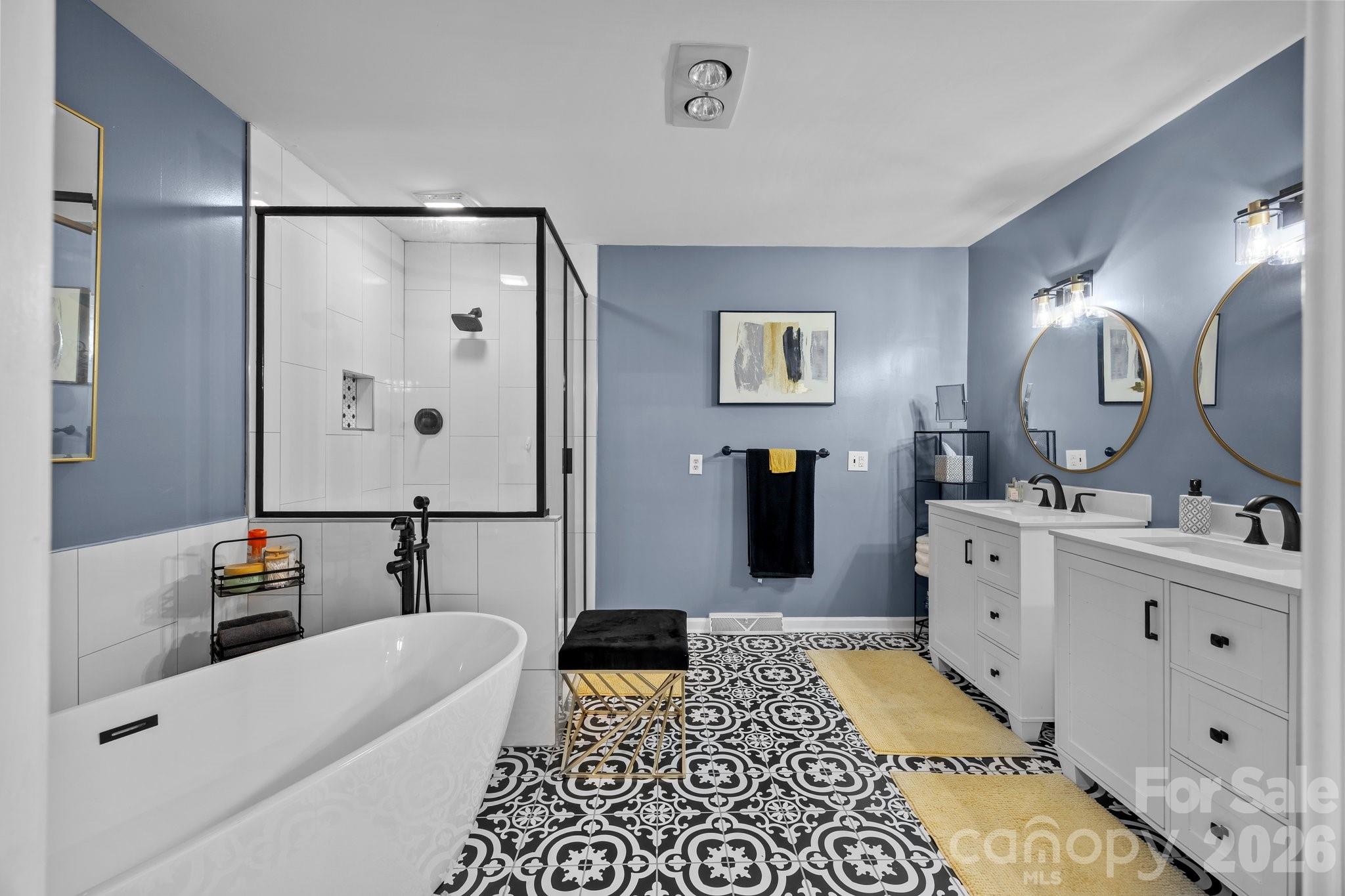 Country Club - Residential