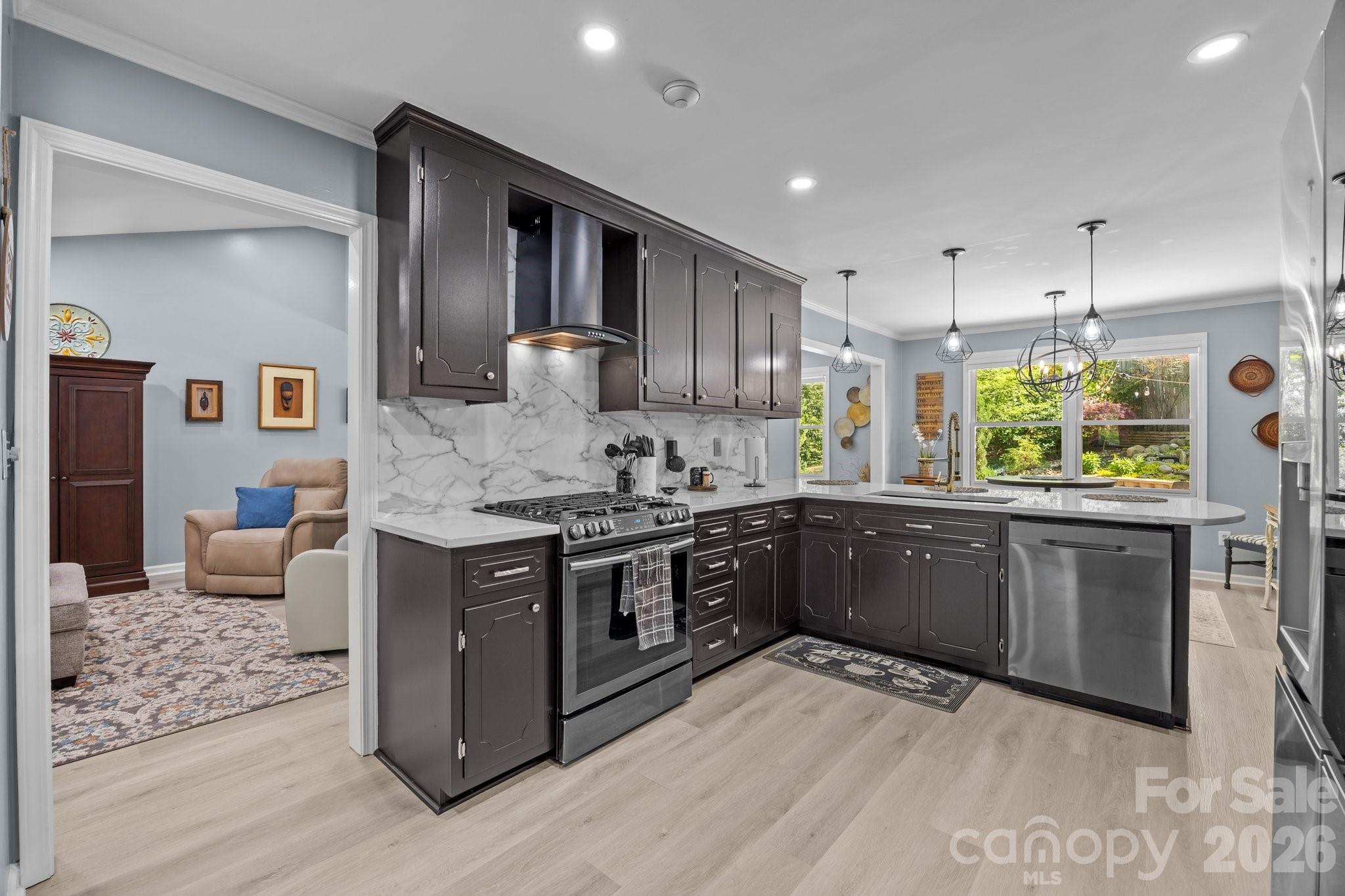 Country Club - Residential