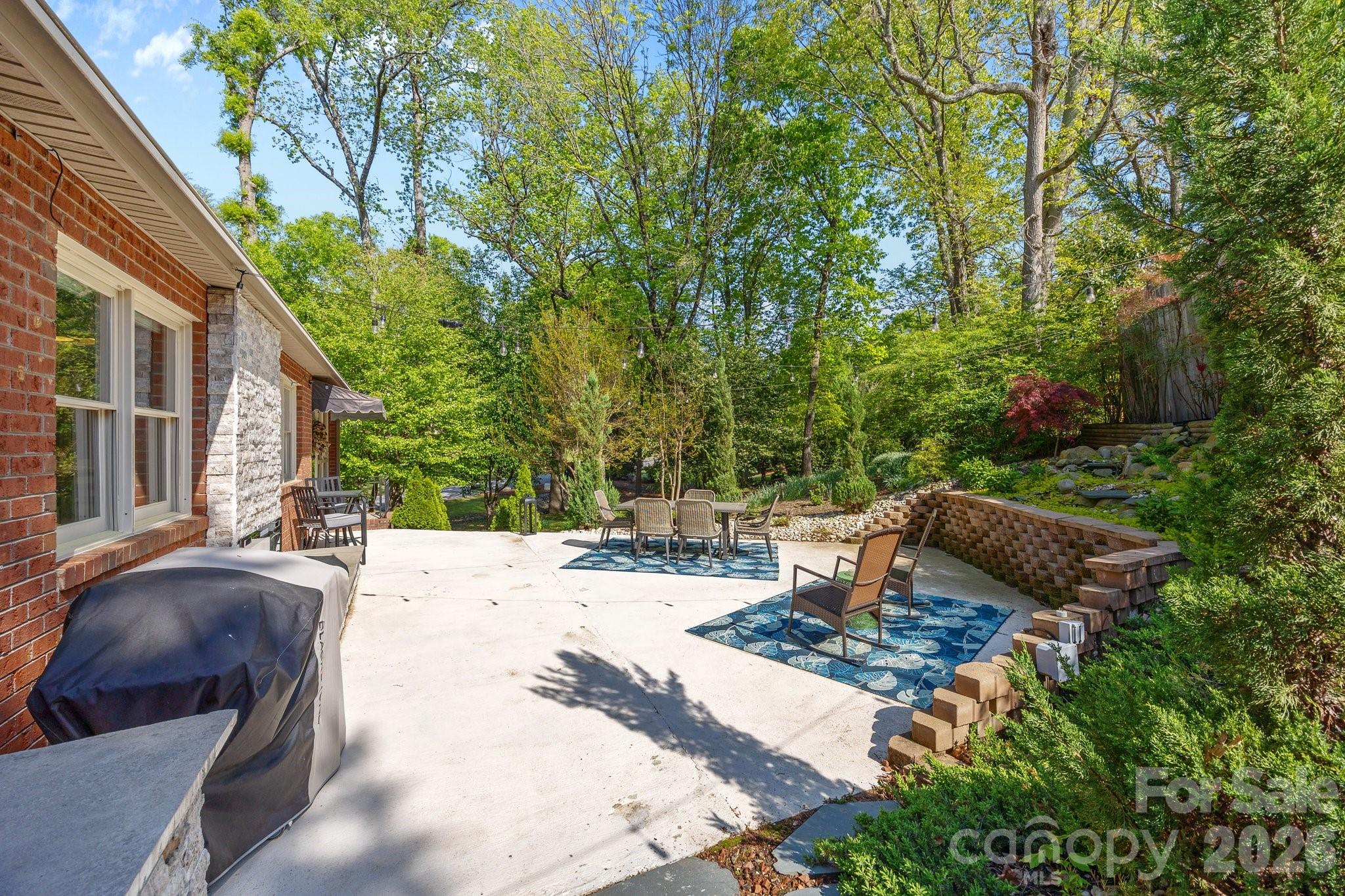 Country Club - Residential