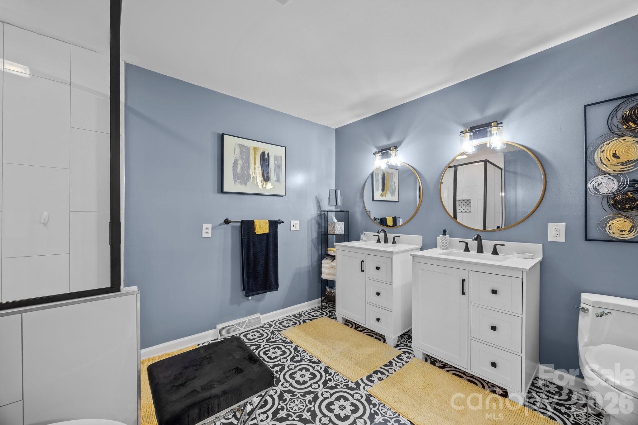 Country Club - Residential