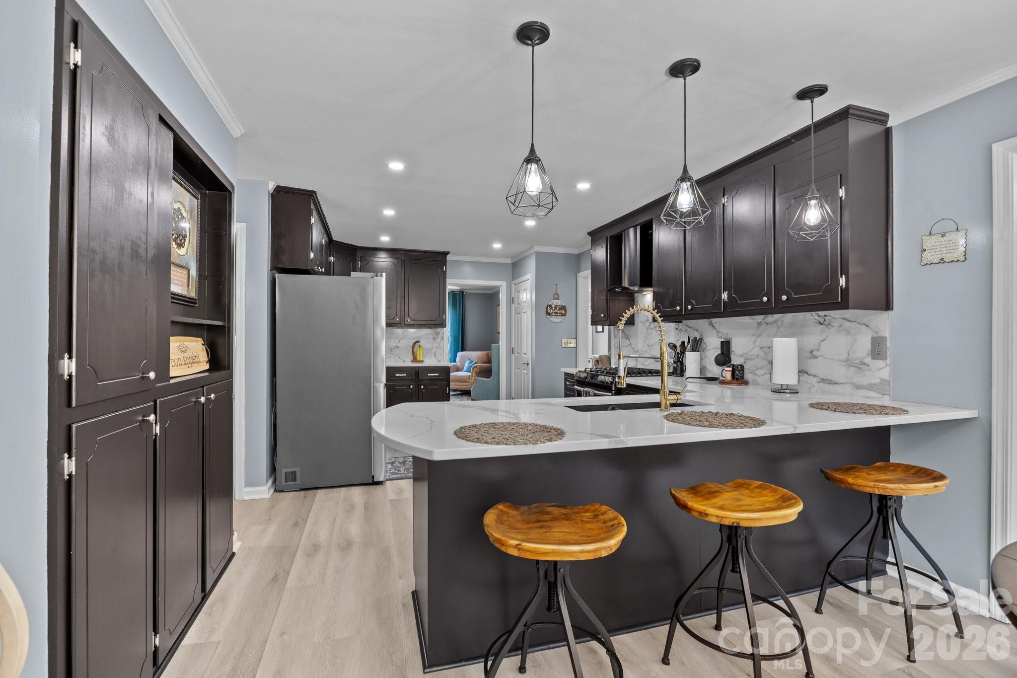 Country Club - Residential