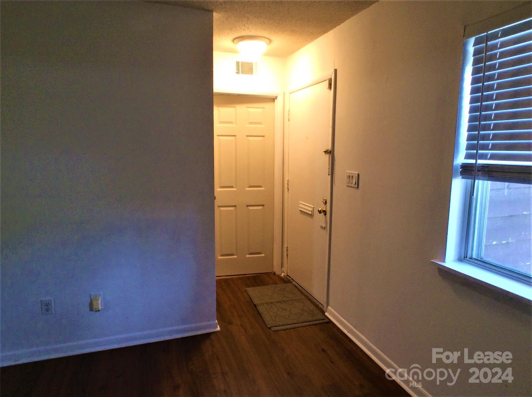 Pawtuckett on The Green - Residential Lease