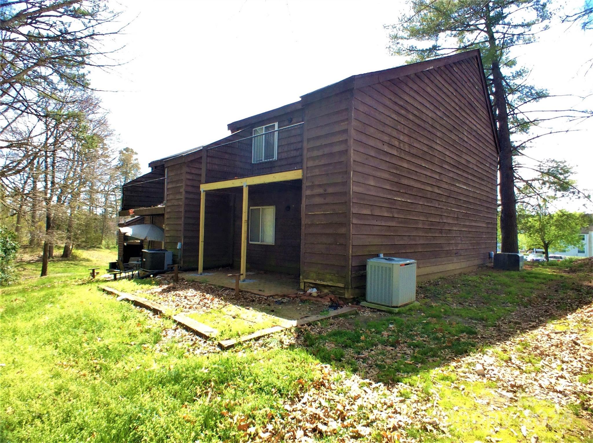 Pawtuckett on The Green - Residential Lease