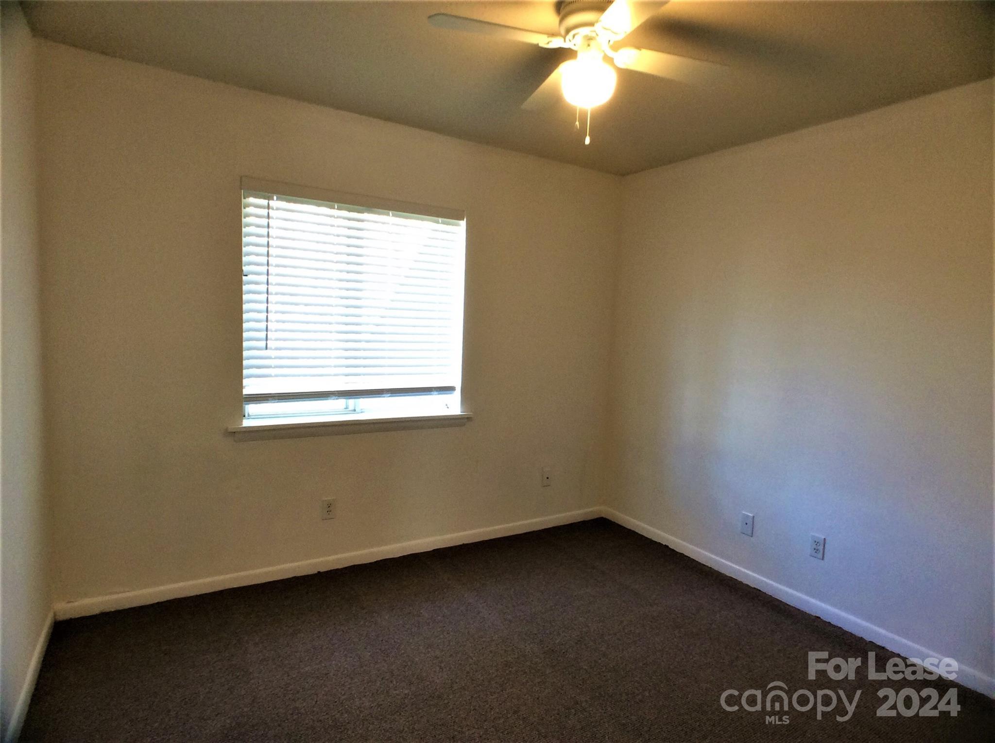 Pawtuckett on The Green - Residential Lease