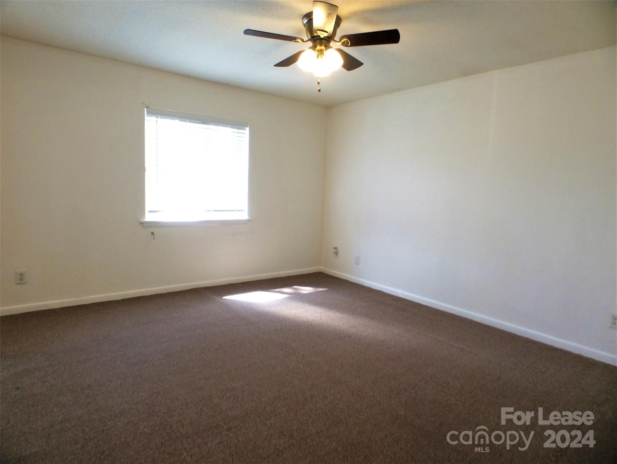 Pawtuckett on The Green - Residential Lease