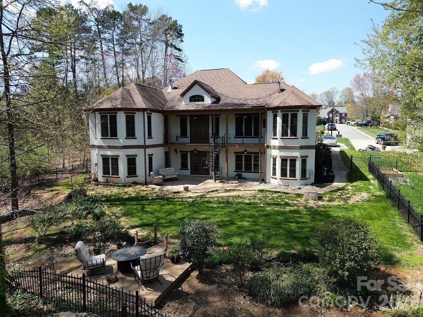 2360 Smith Harbour Drive