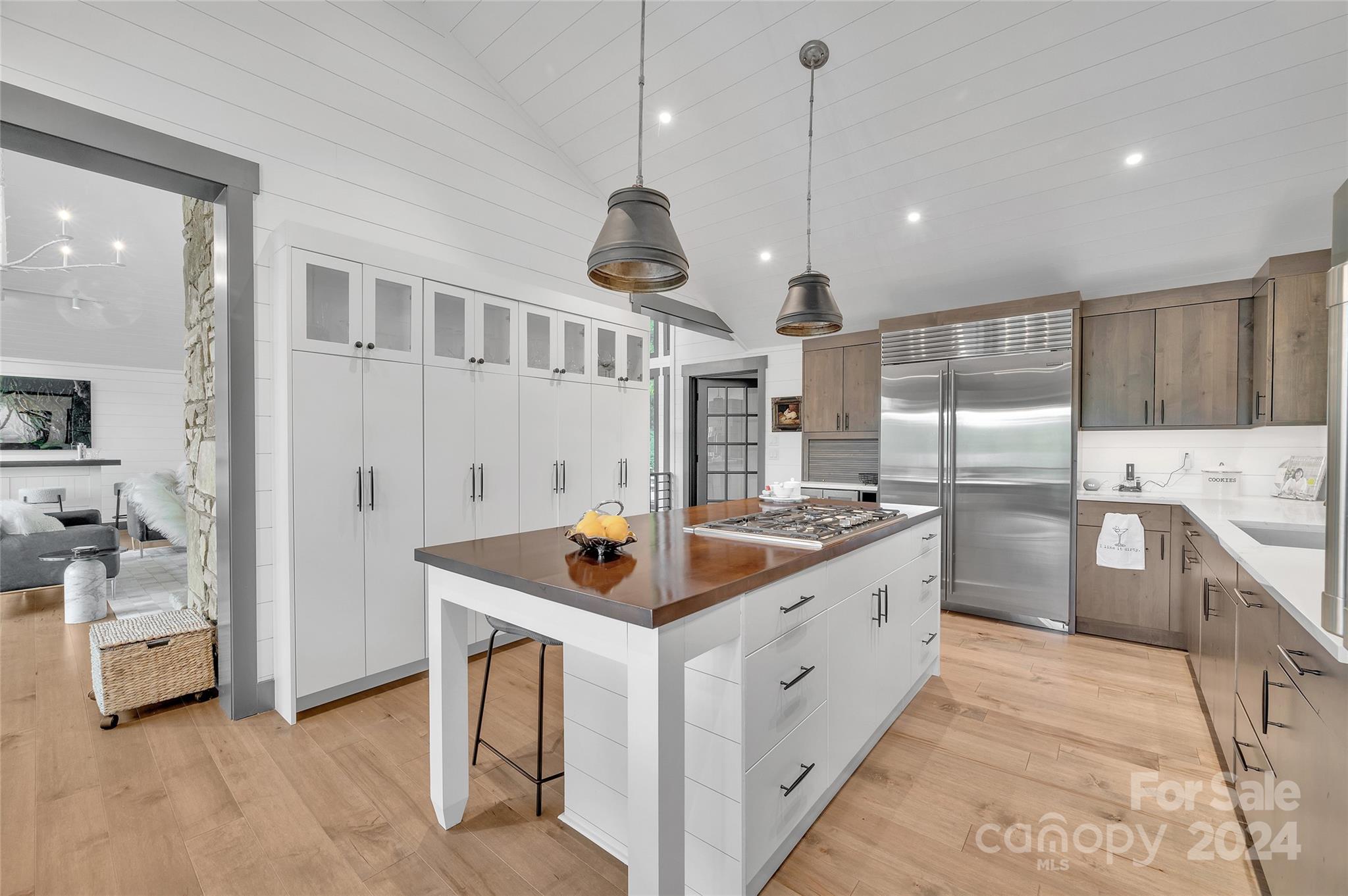 Lake Toxaway Estates - Residential