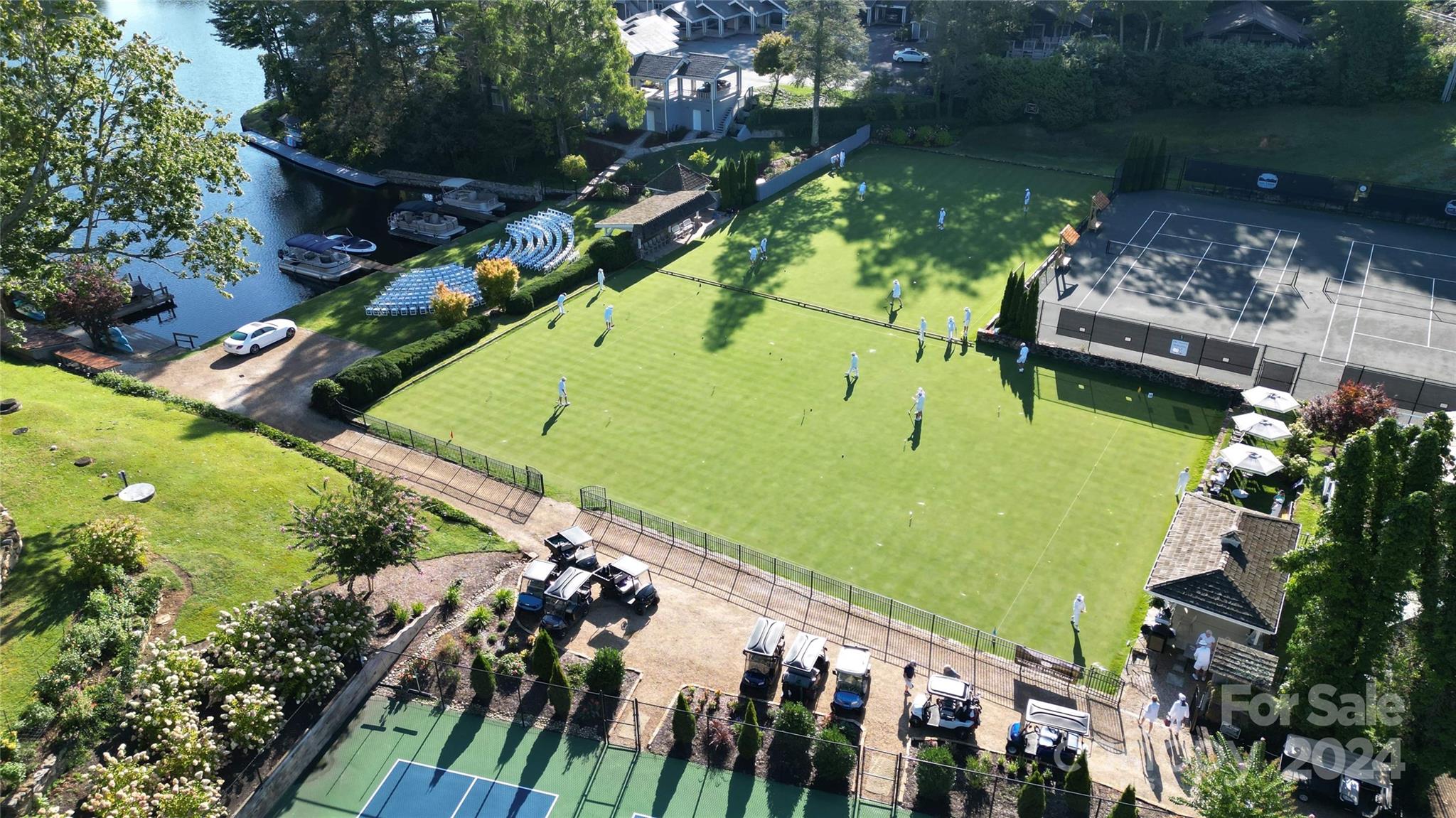 Lake Toxaway Estates - Residential