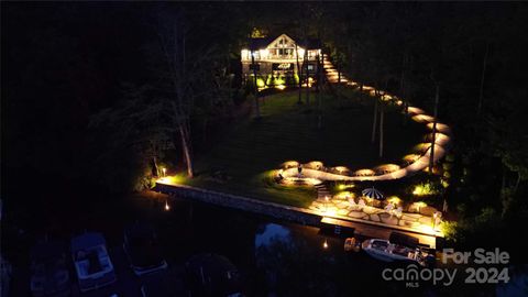 A home in Lake Toxaway