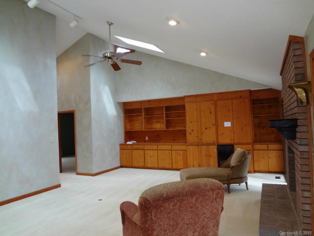 River Hills - Residential