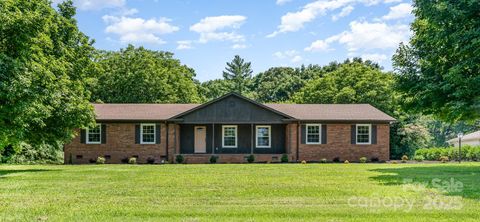 9410 Mountain Aire Circle Charlotte NC 28214