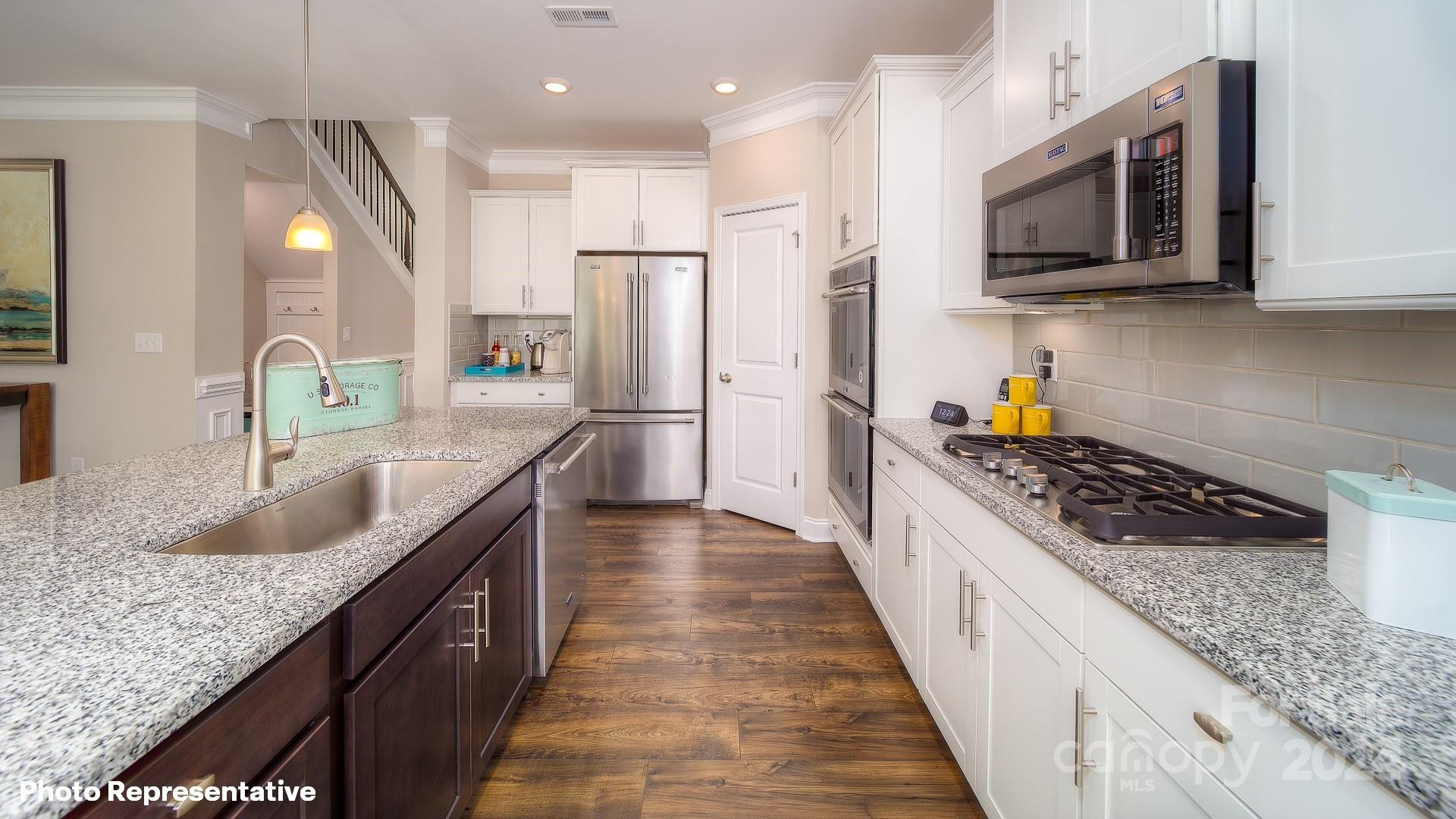 Falls Cove at Lake Norman - Residential