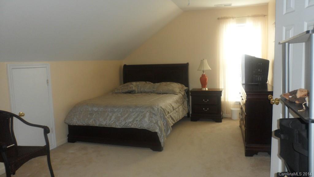 Autumn Cove At Lake Wylie - Residential Lease