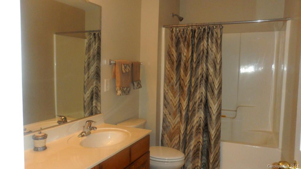 Autumn Cove At Lake Wylie - Residential Lease