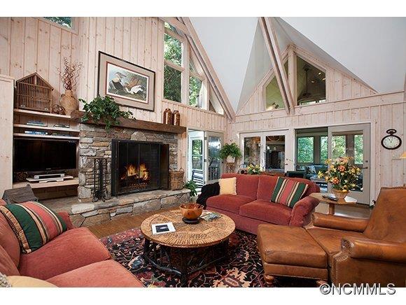 Wade Hampton - Residential