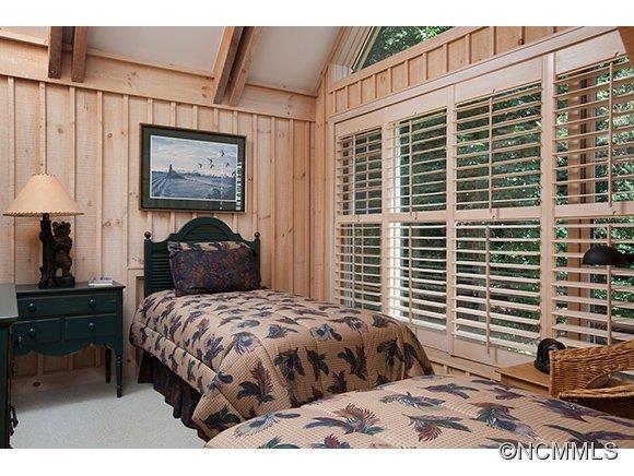 Wade Hampton - Residential