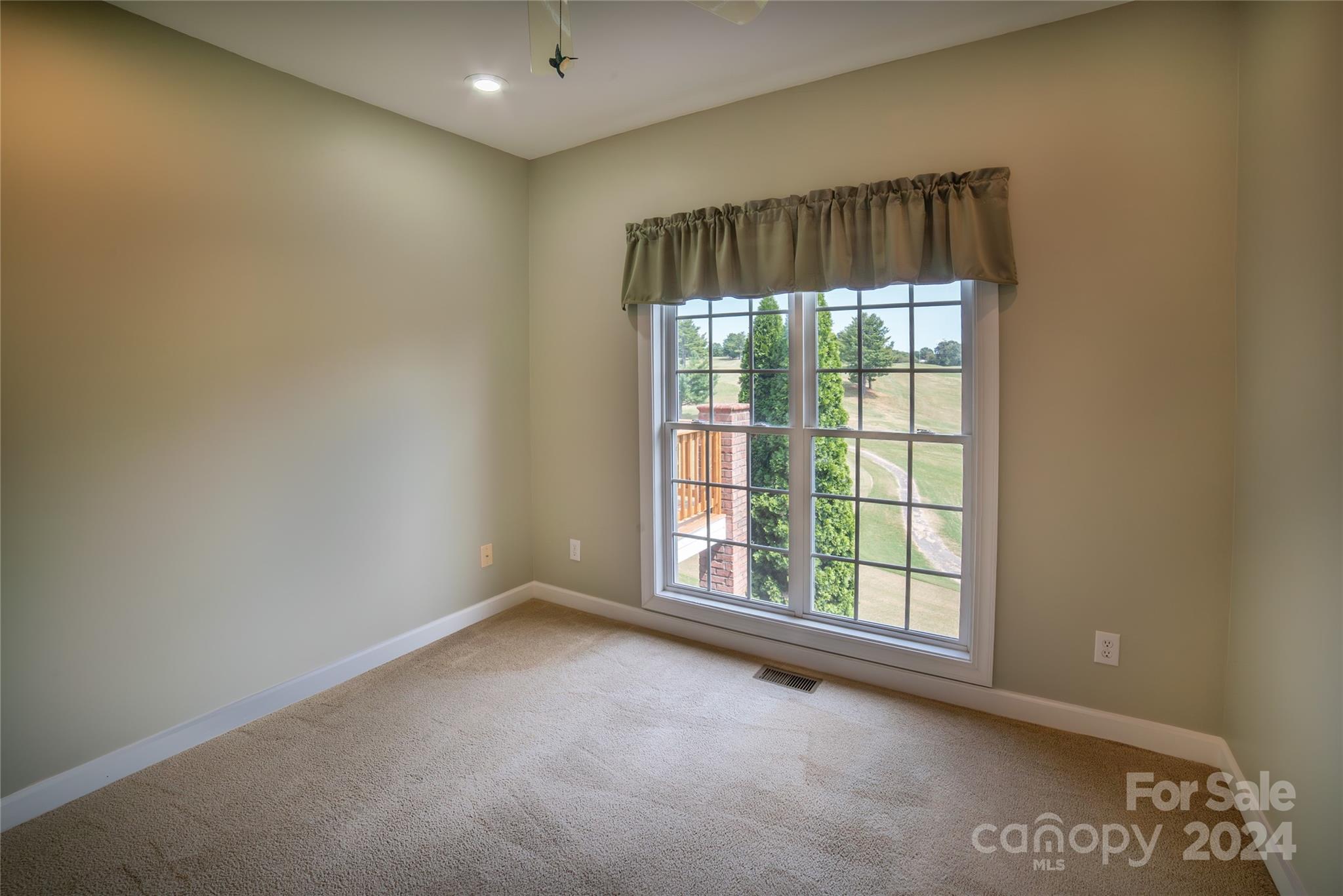 Granada Farms - Residential