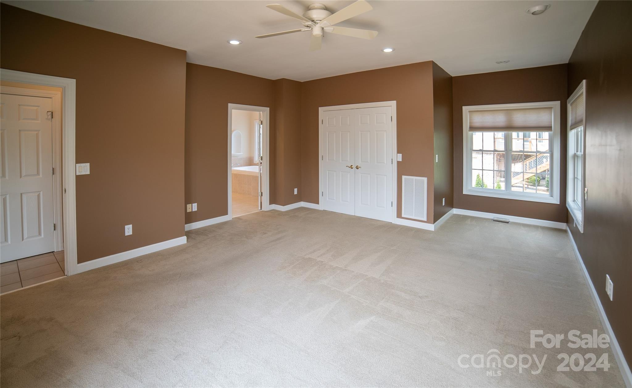 Granada Farms - Residential
