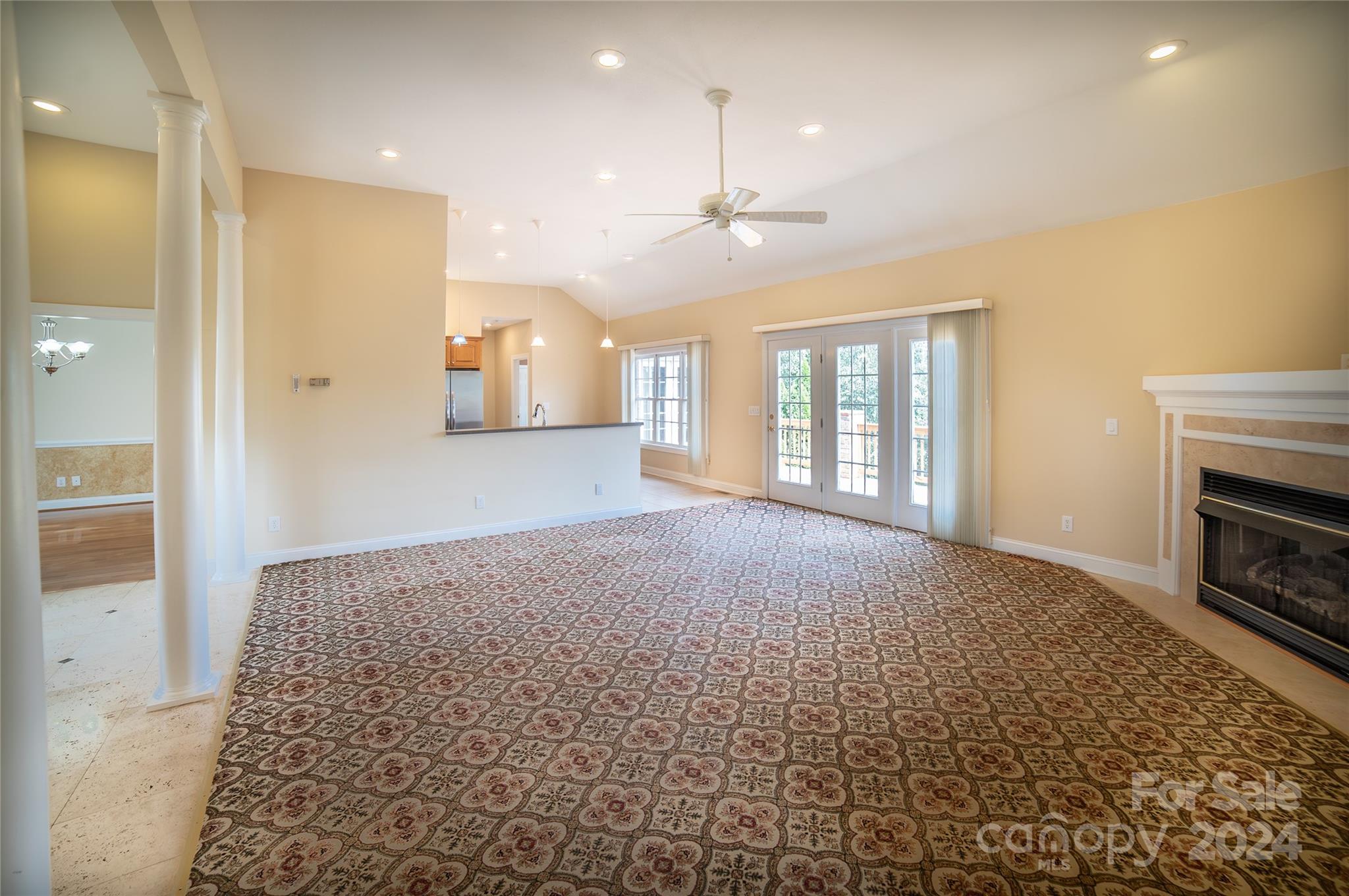 Granada Farms - Residential