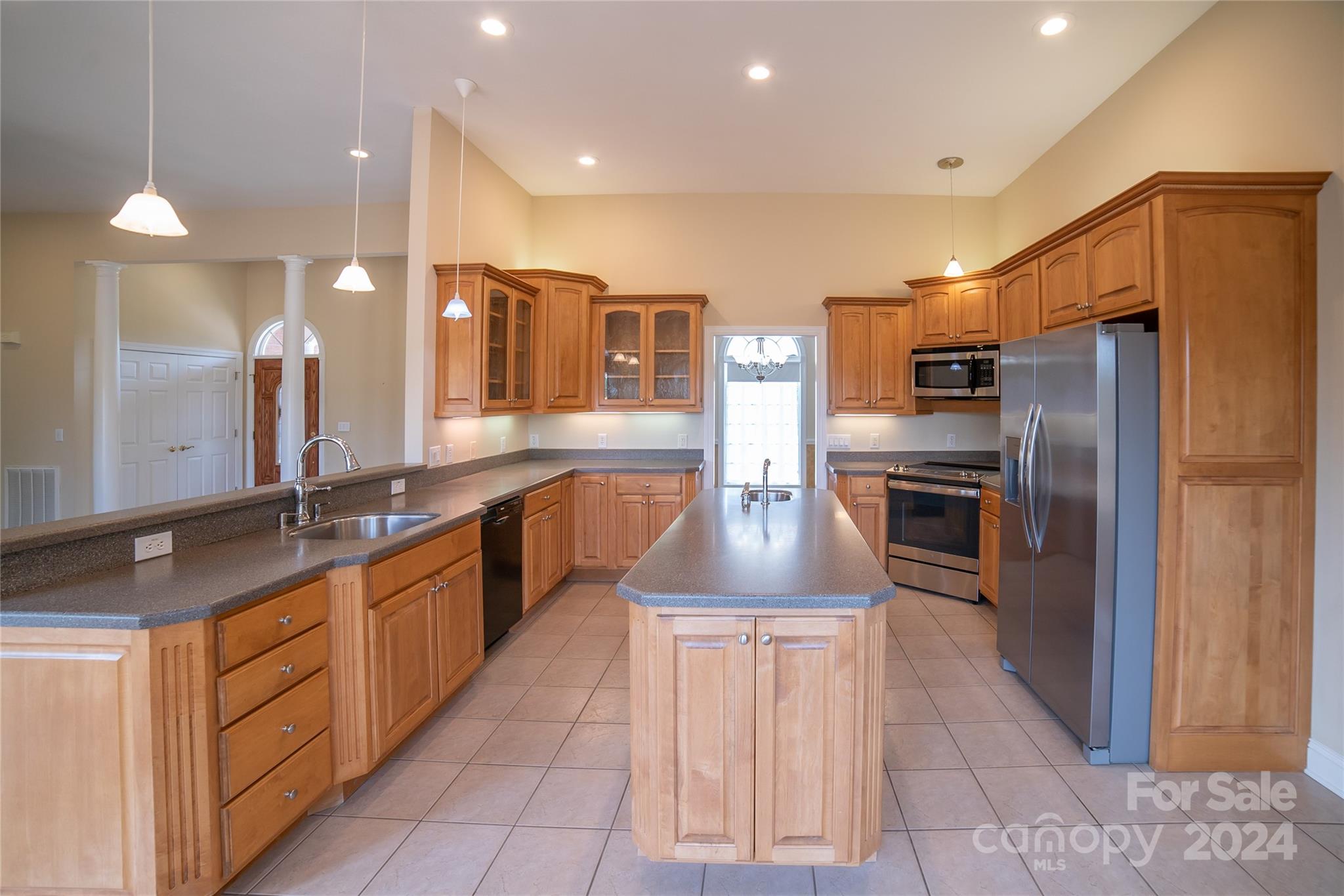 Granada Farms - Residential