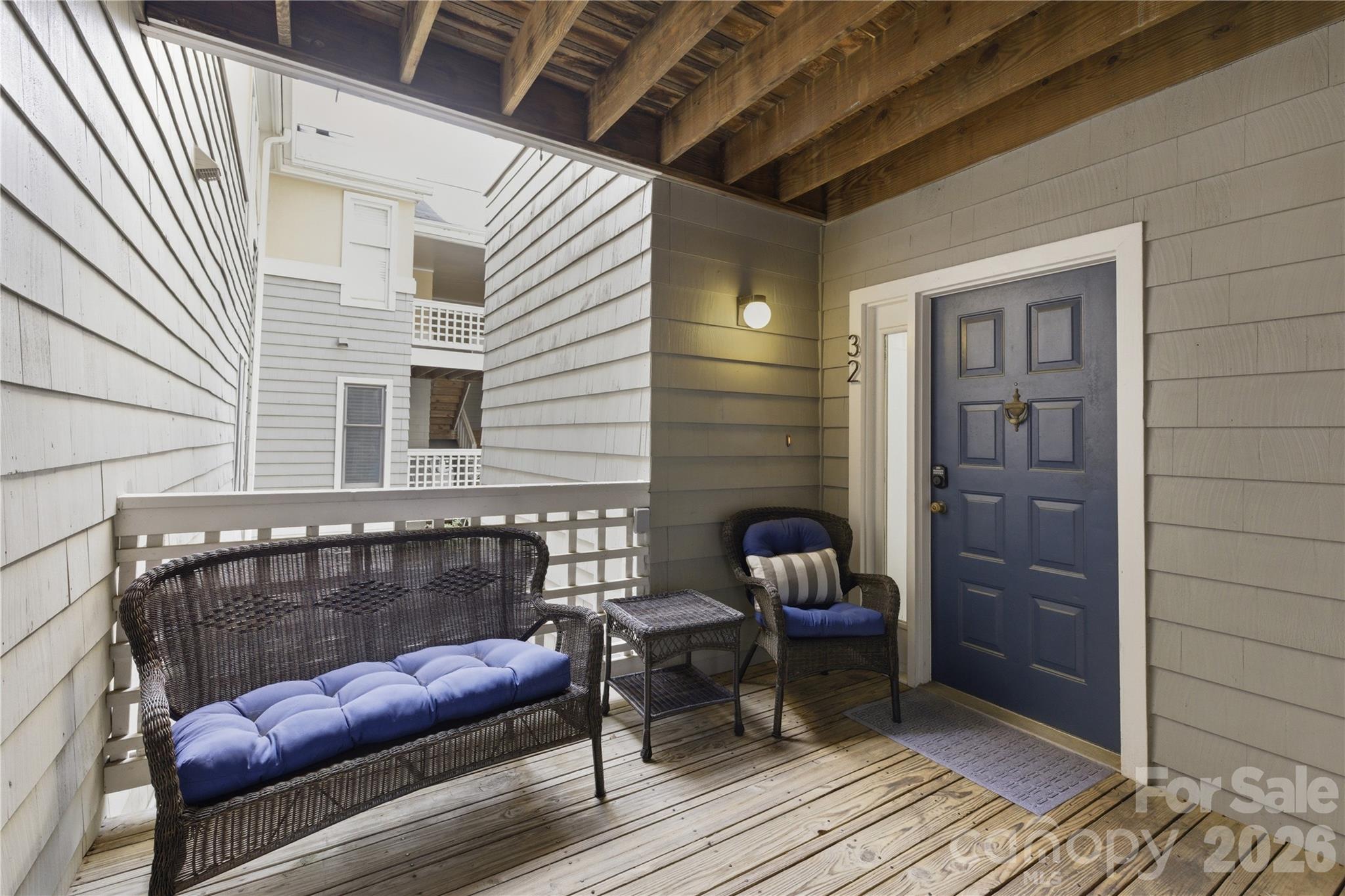 Queens Station - Residential