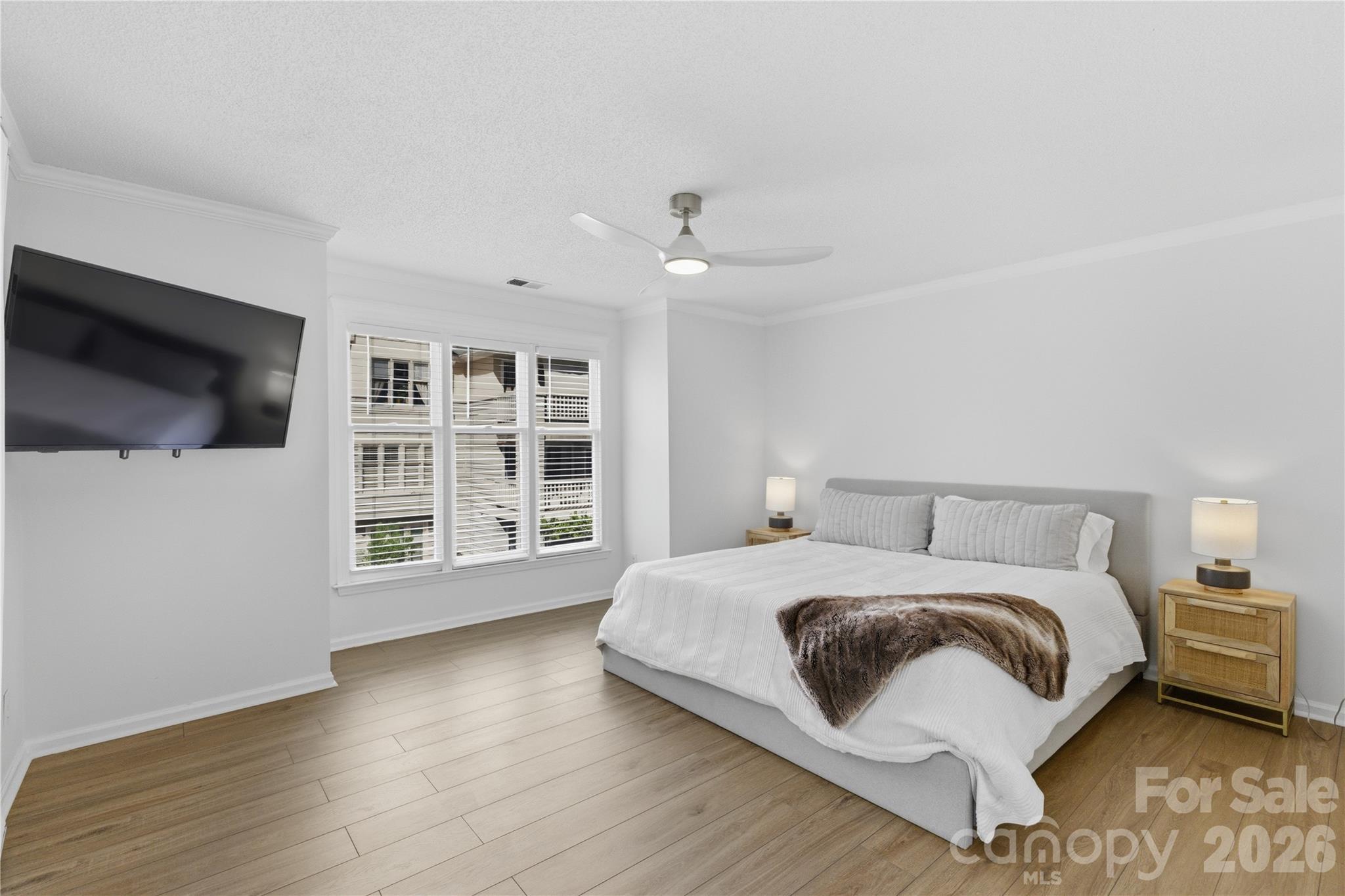 Queens Station - Residential