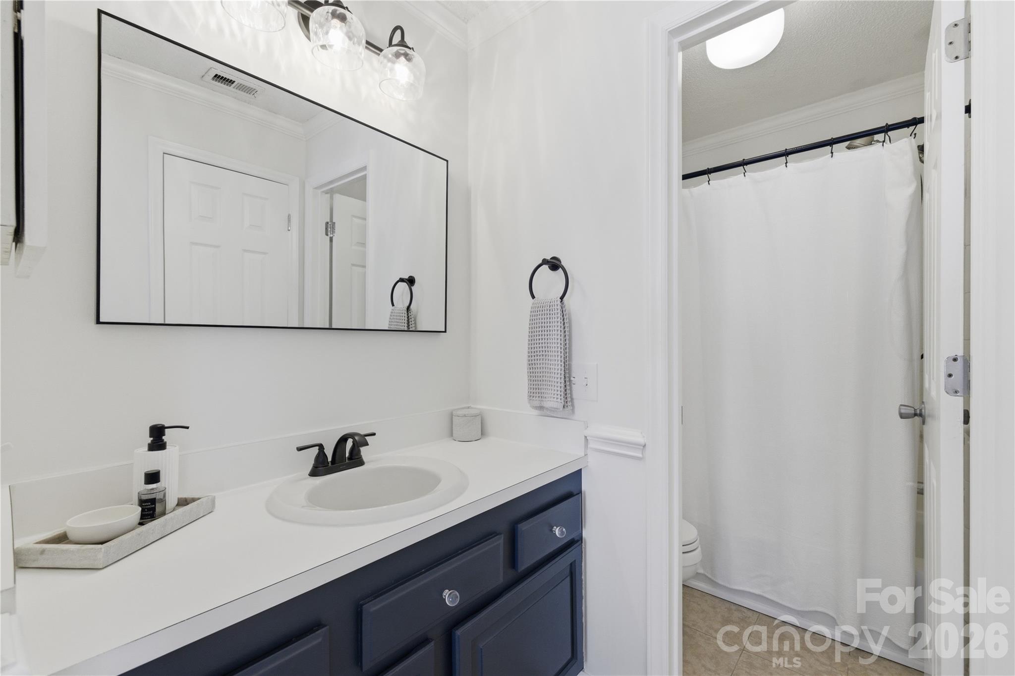 Queens Station - Residential