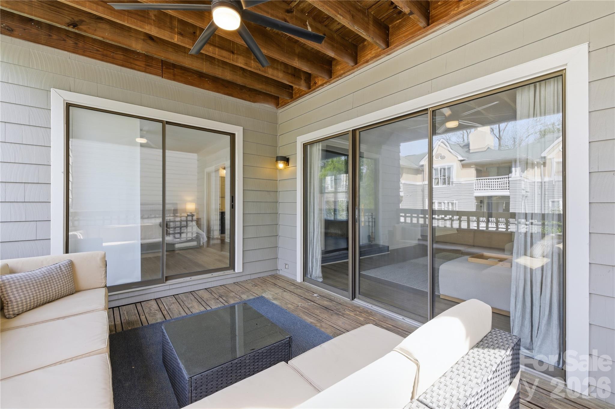 Queens Station - Residential