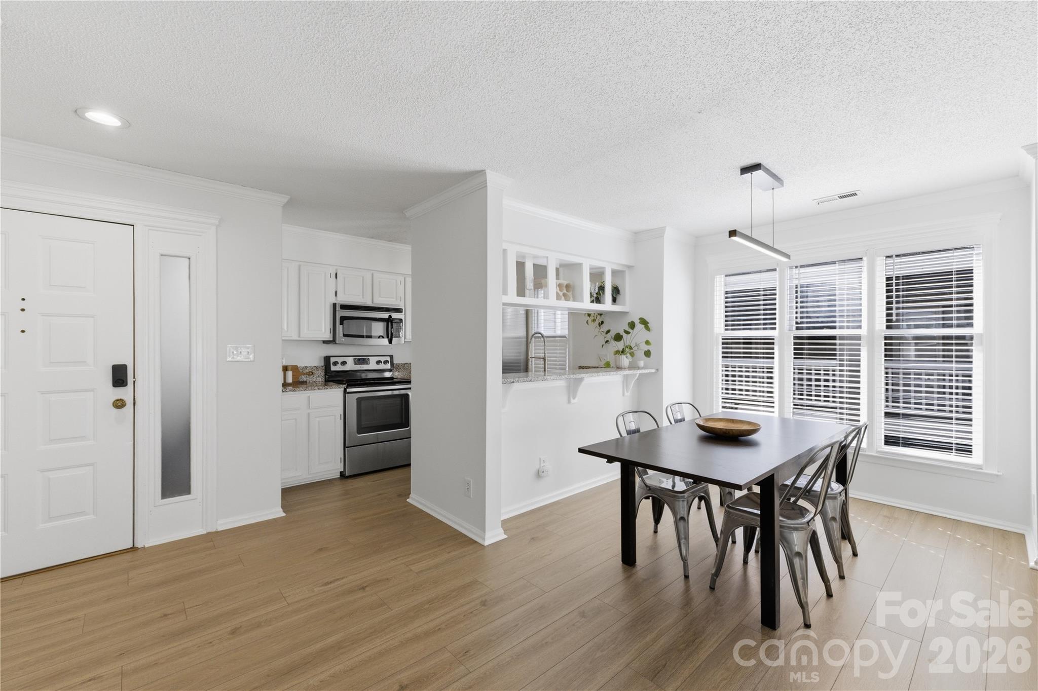 Queens Station - Residential