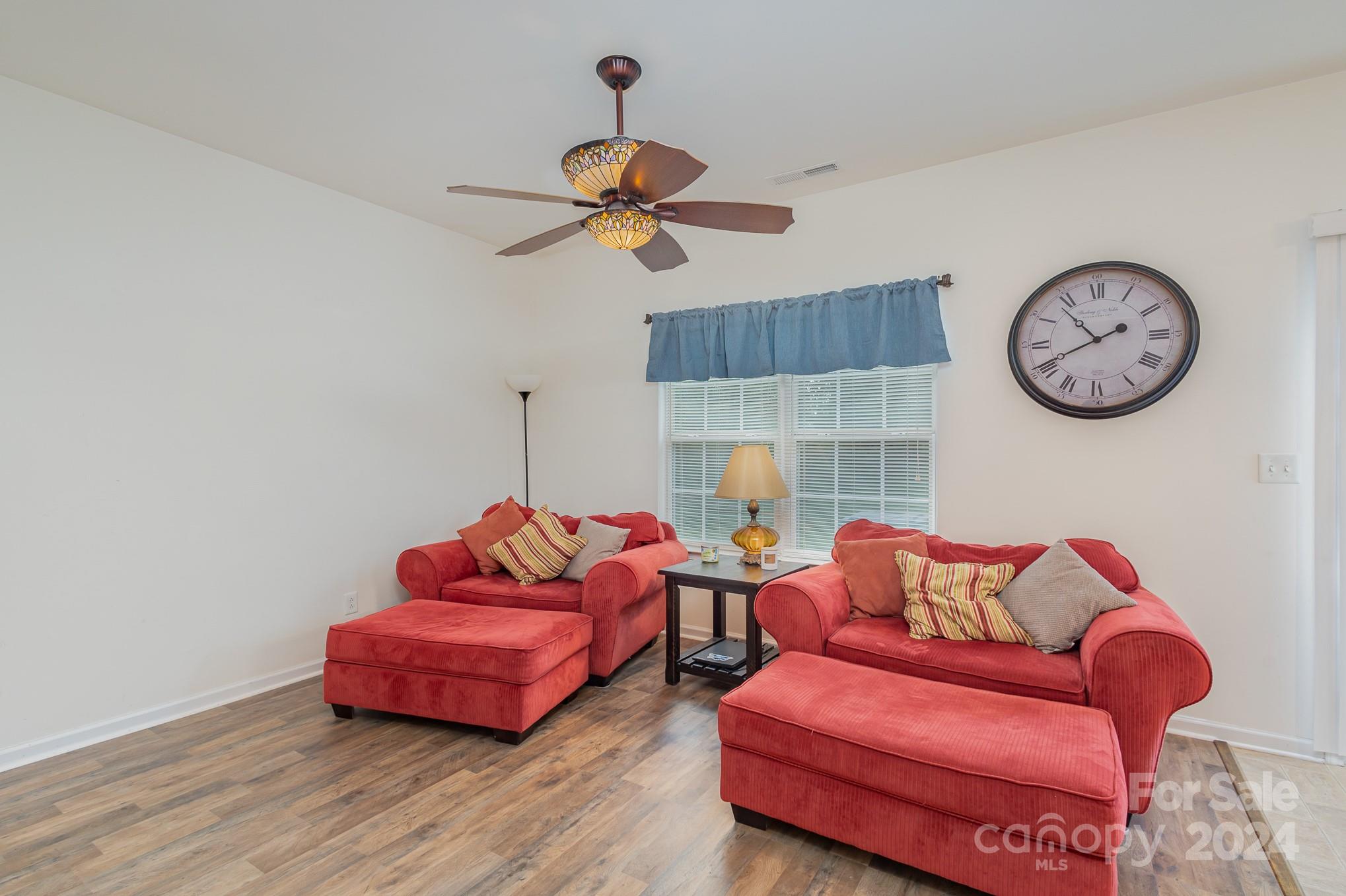 Holly Hill - Residential