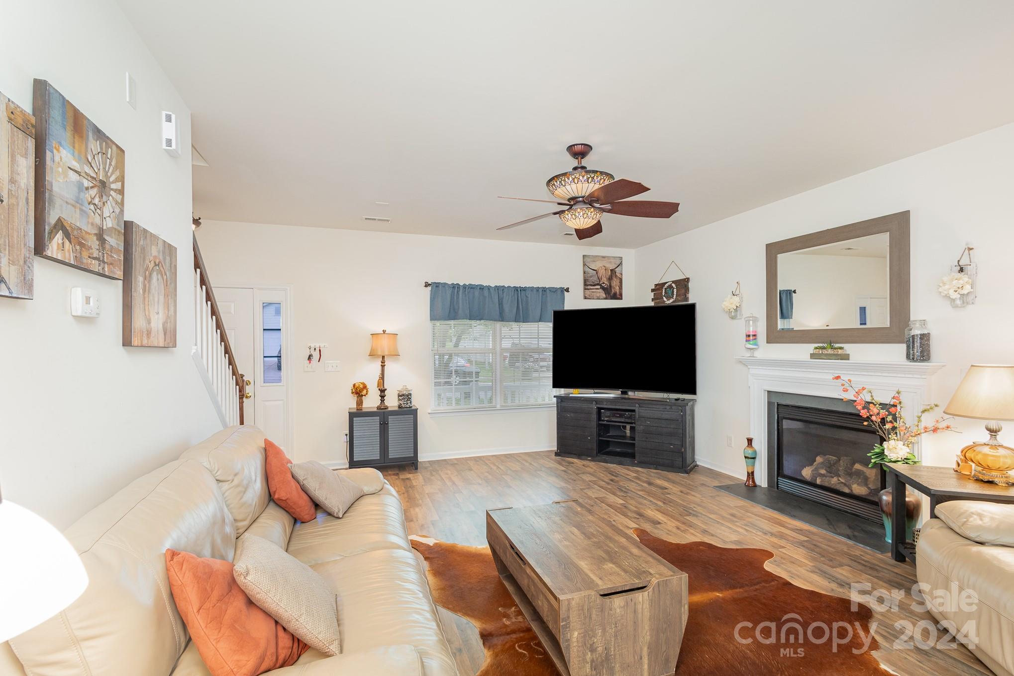 Holly Hill - Residential