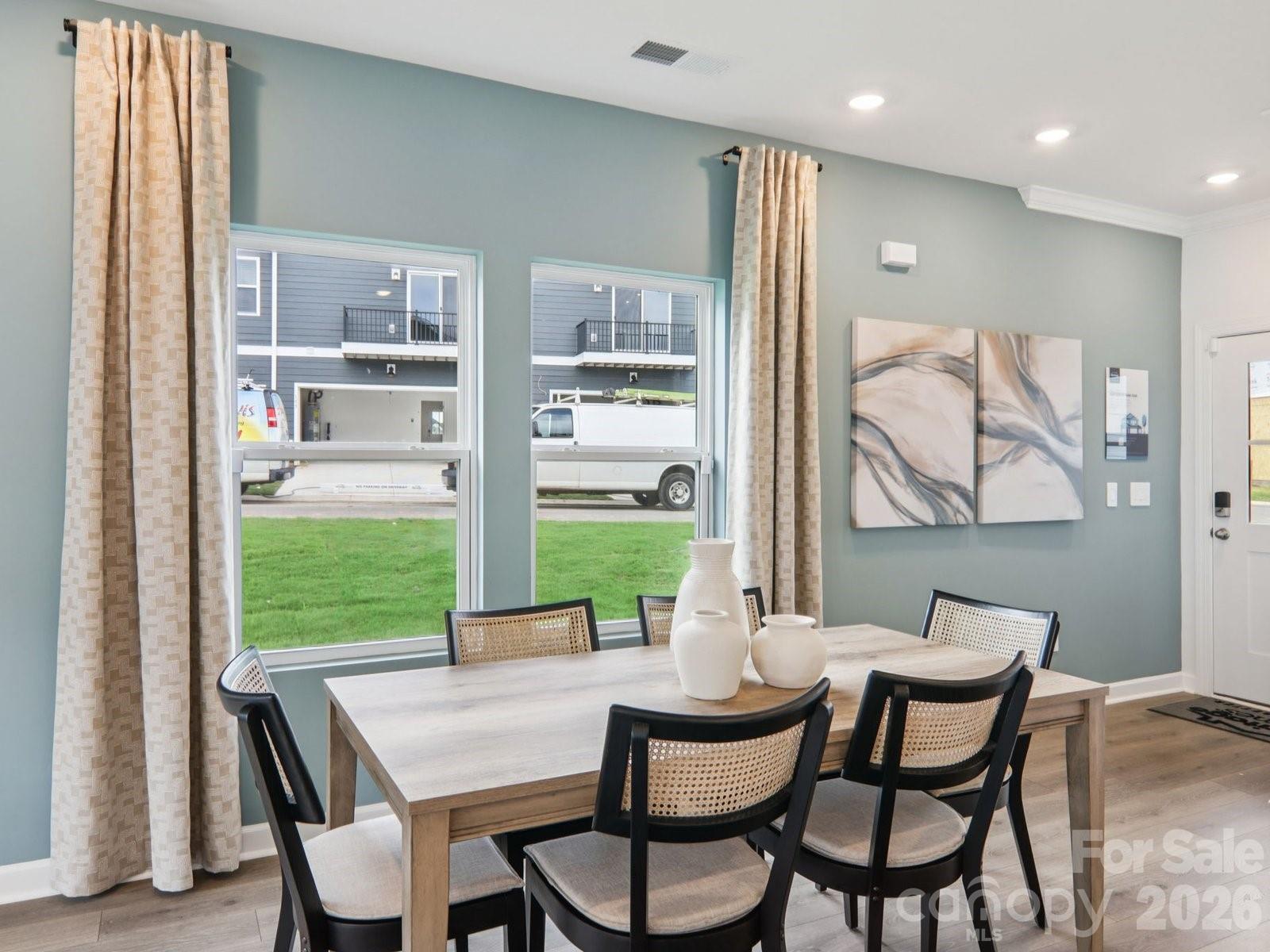 484 Markridge Loop