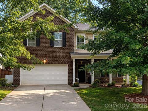 Photo of 7235 Barefoot Forest Drive, Charlotte, NC 28269 (MLS # 4396233)