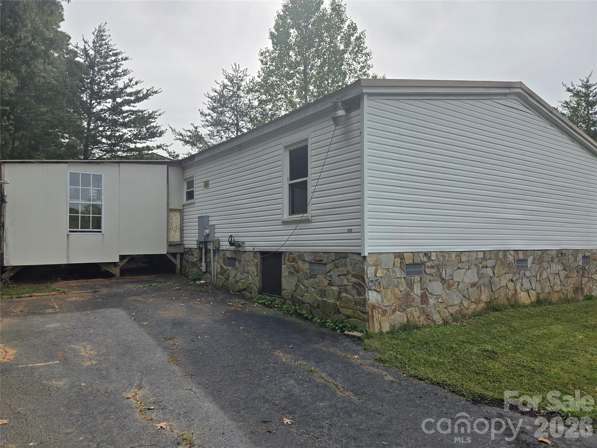 1127 McRee Heights Circle