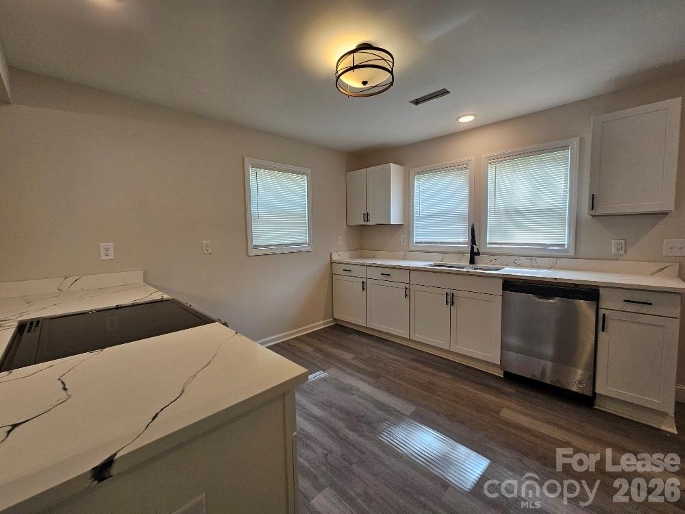 2507 Moreland Street