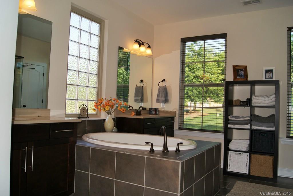 chapel Cove - Residential Lease