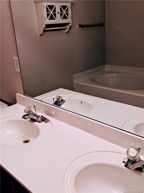 Stonebrook - Residential Lease