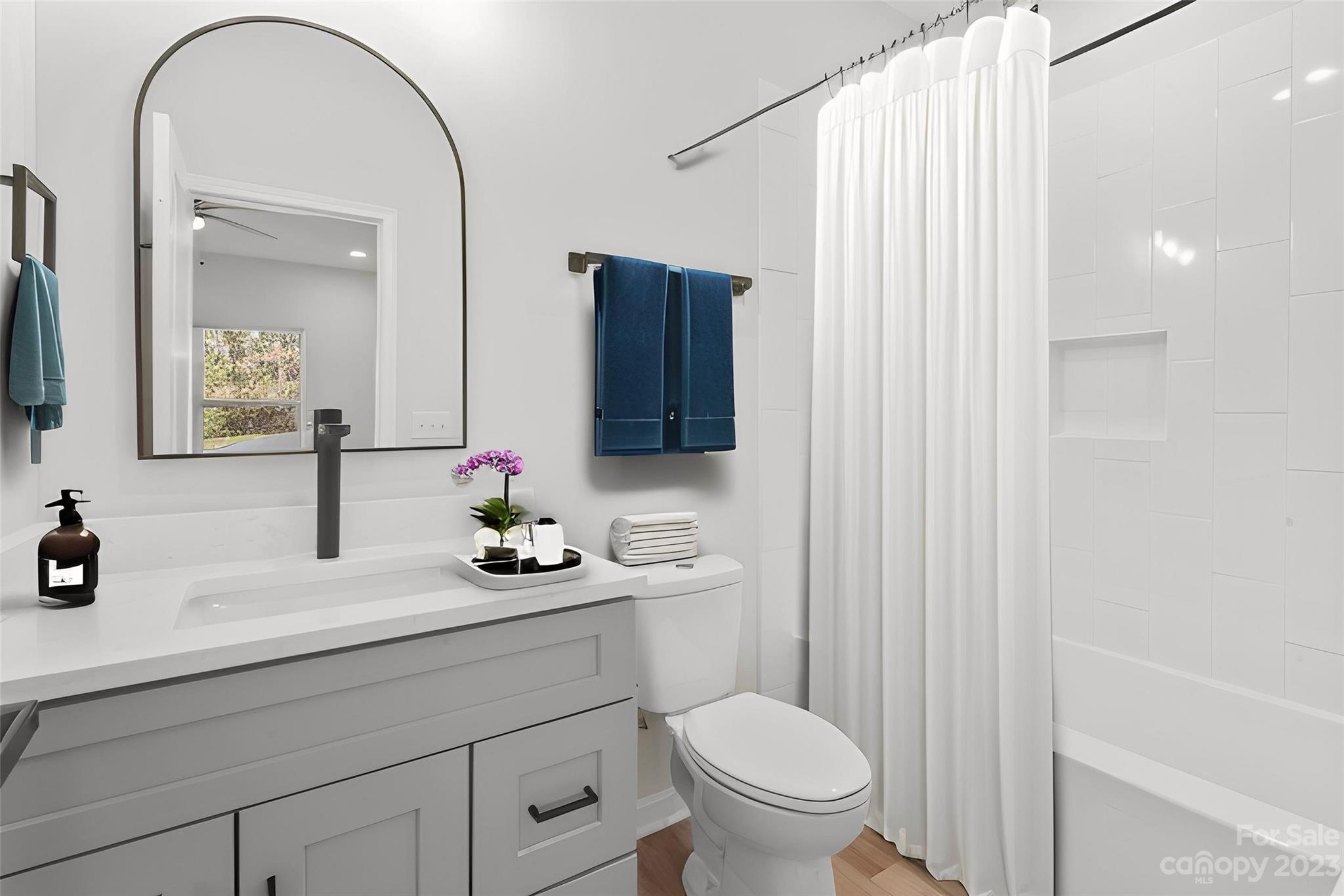 Spring Shore - Residential