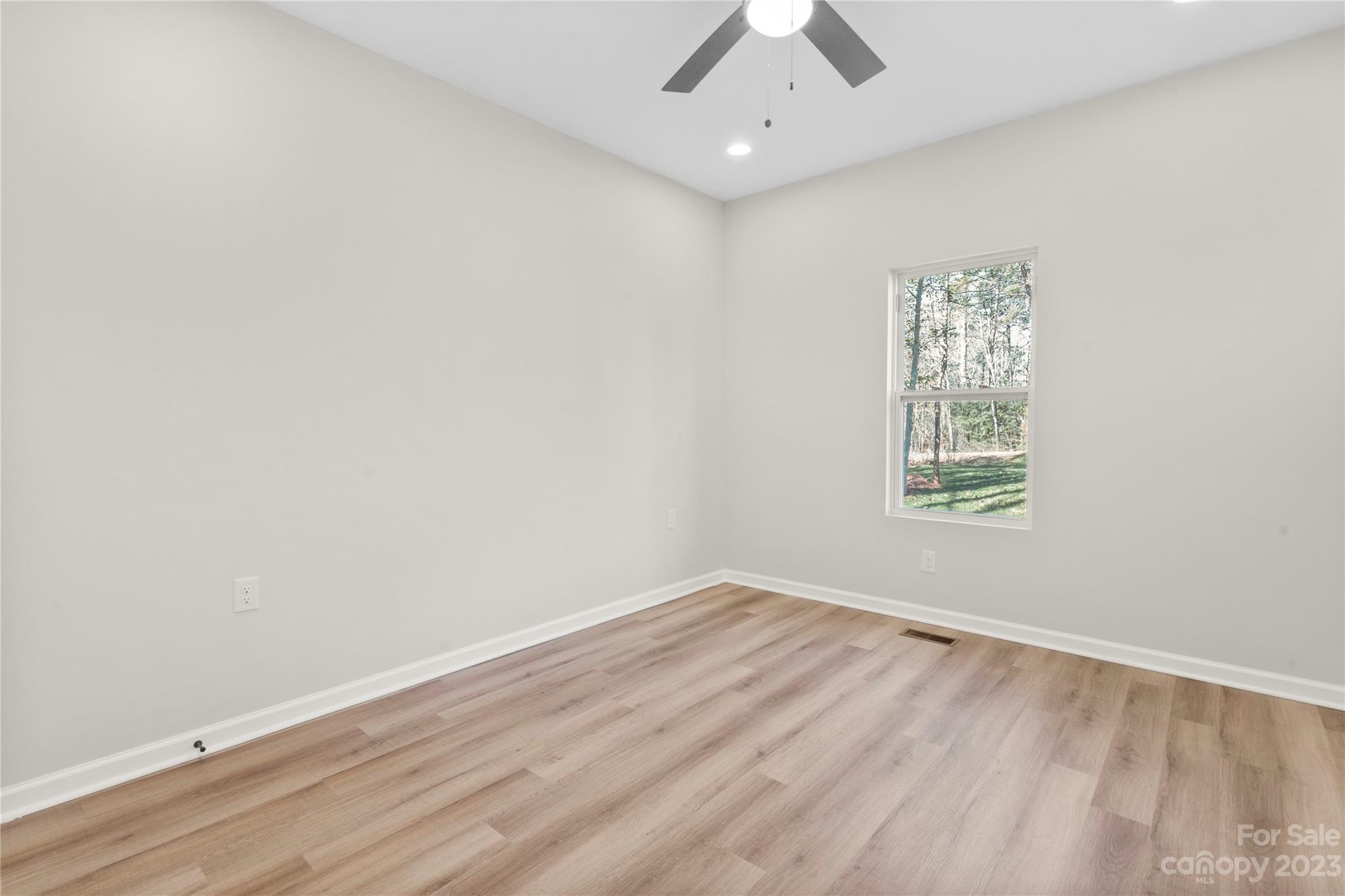 Spring Shore - Residential