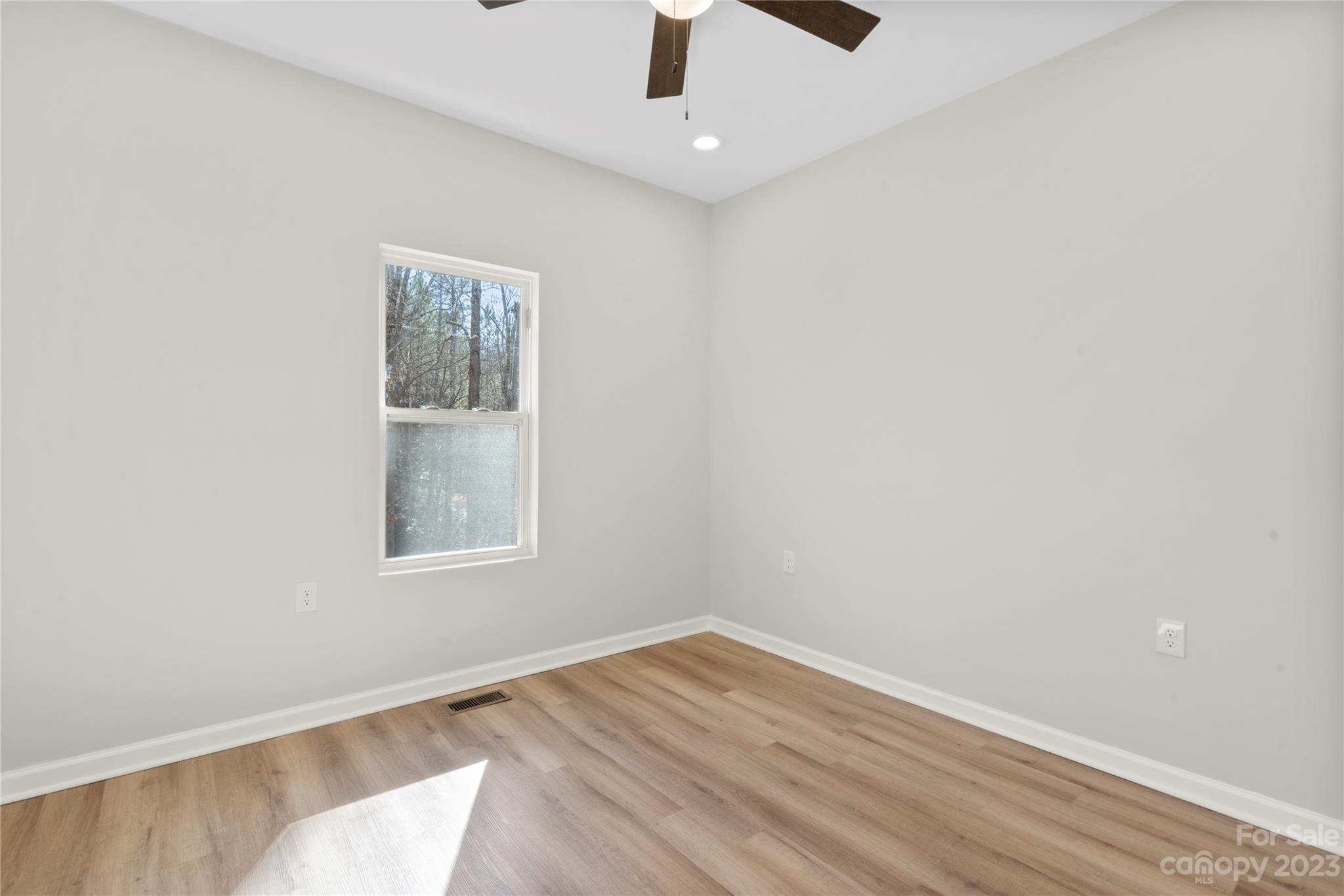 Spring Shore - Residential