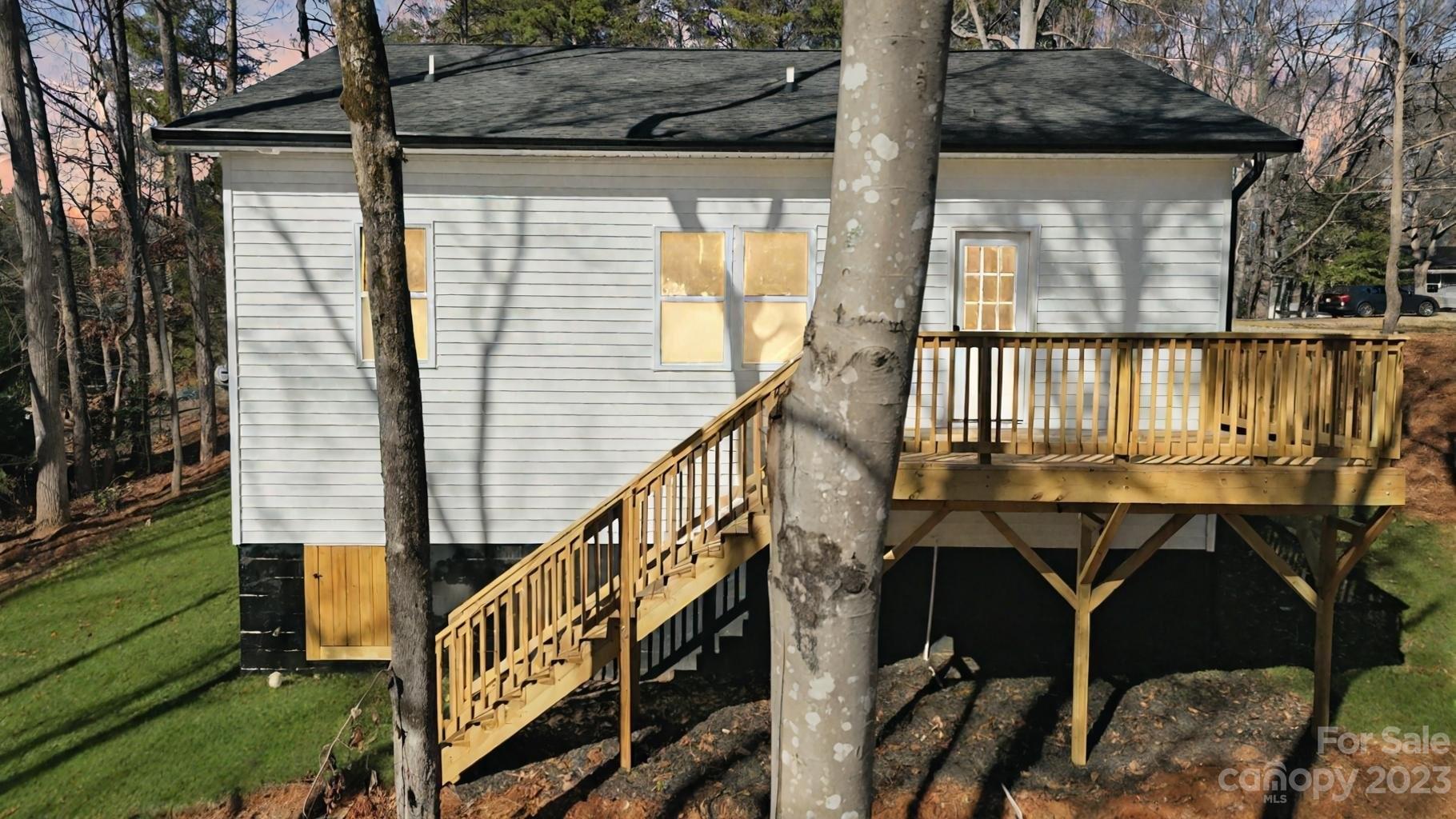 Spring Shore - Residential