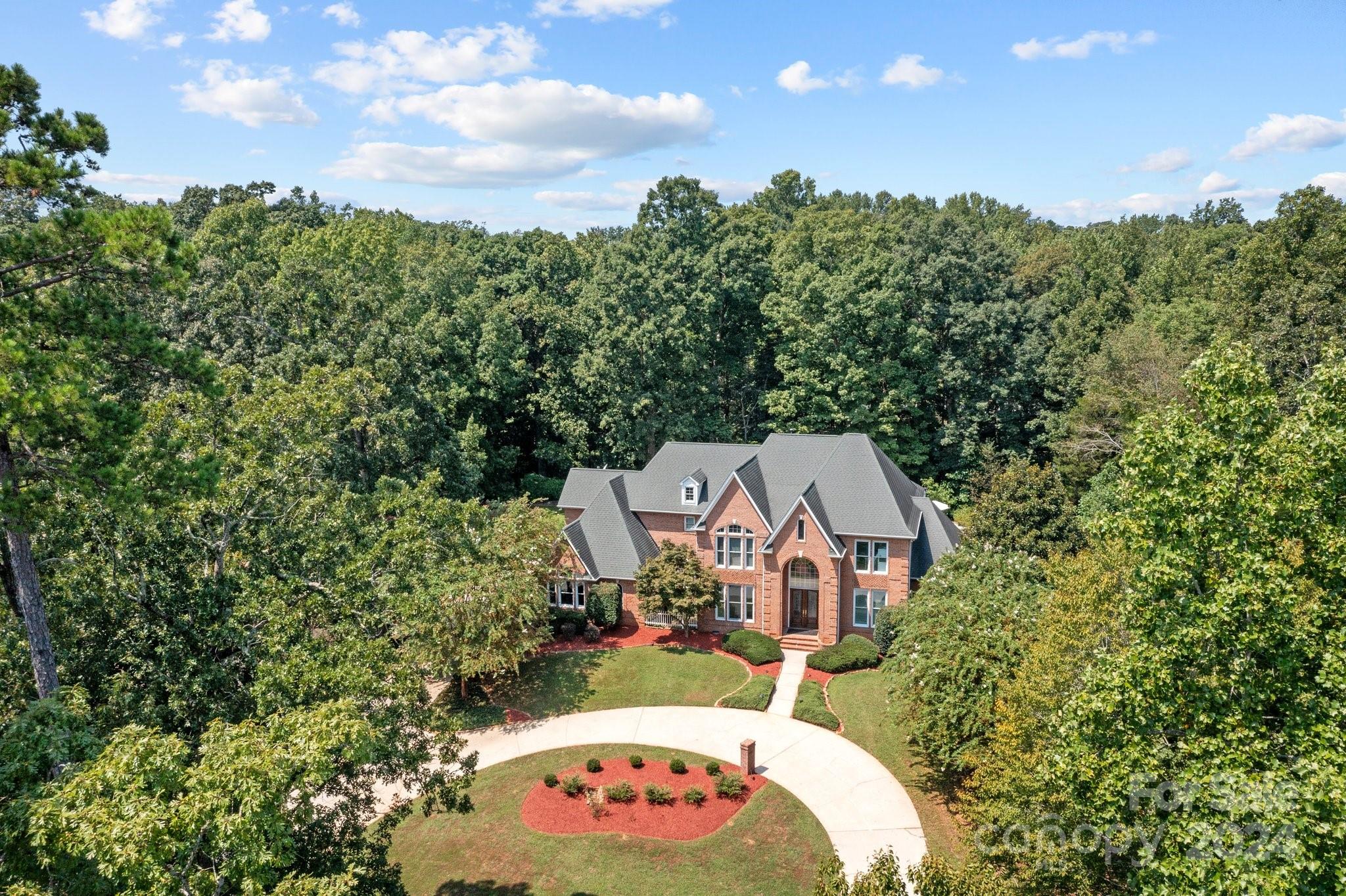 Pinsto Forest - Residential