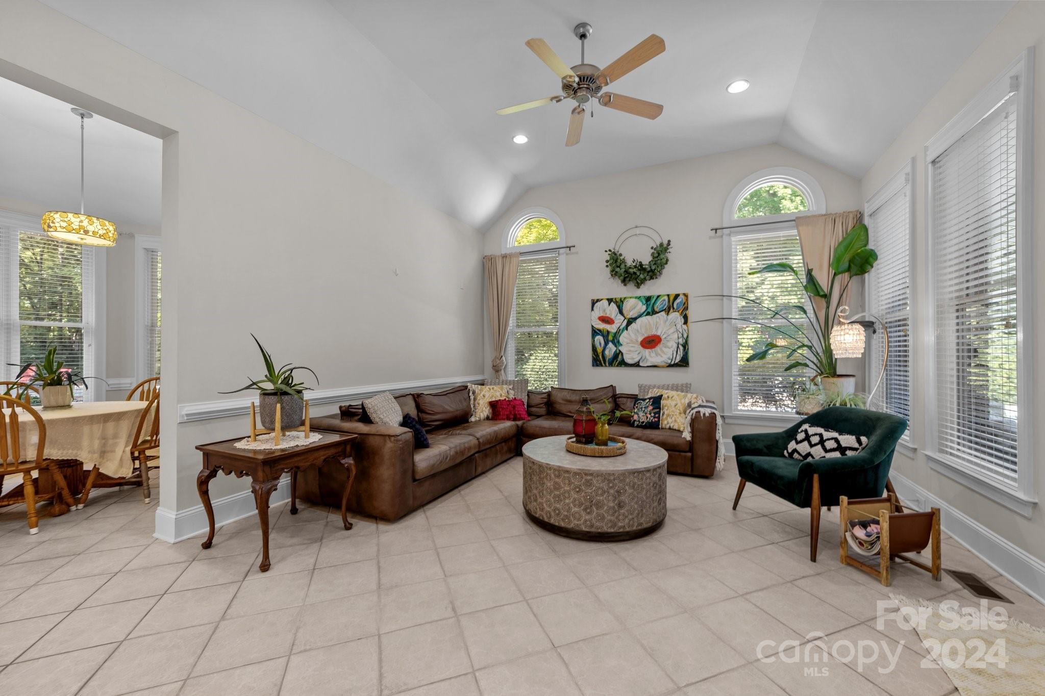 Pinsto Forest - Residential