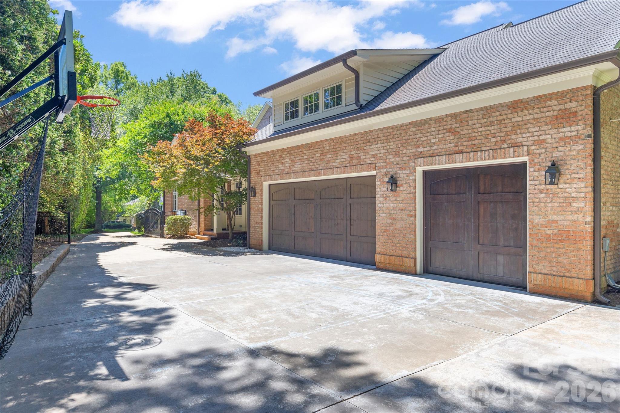 Deering Oaks - Residential