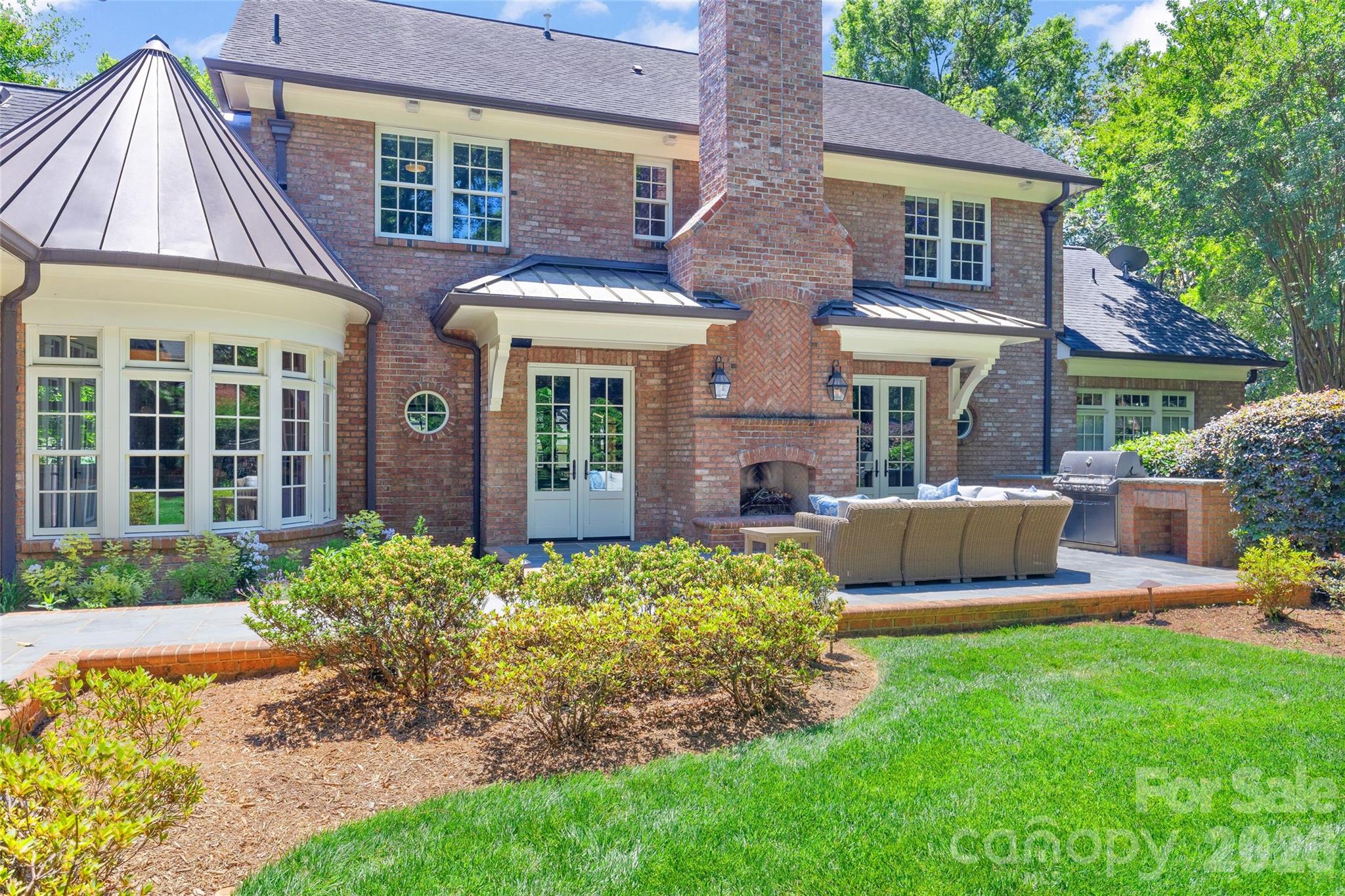 Deering Oaks - Residential