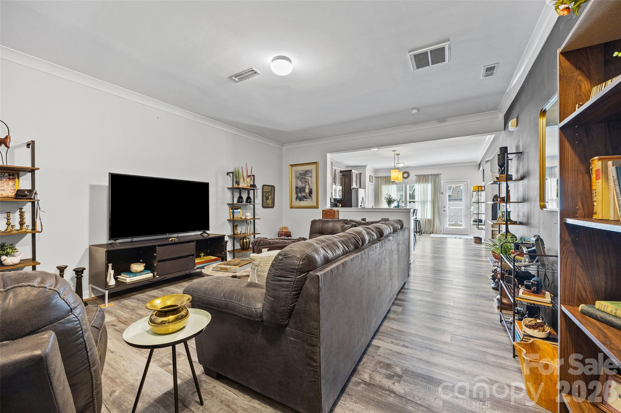 341 Battery Circle