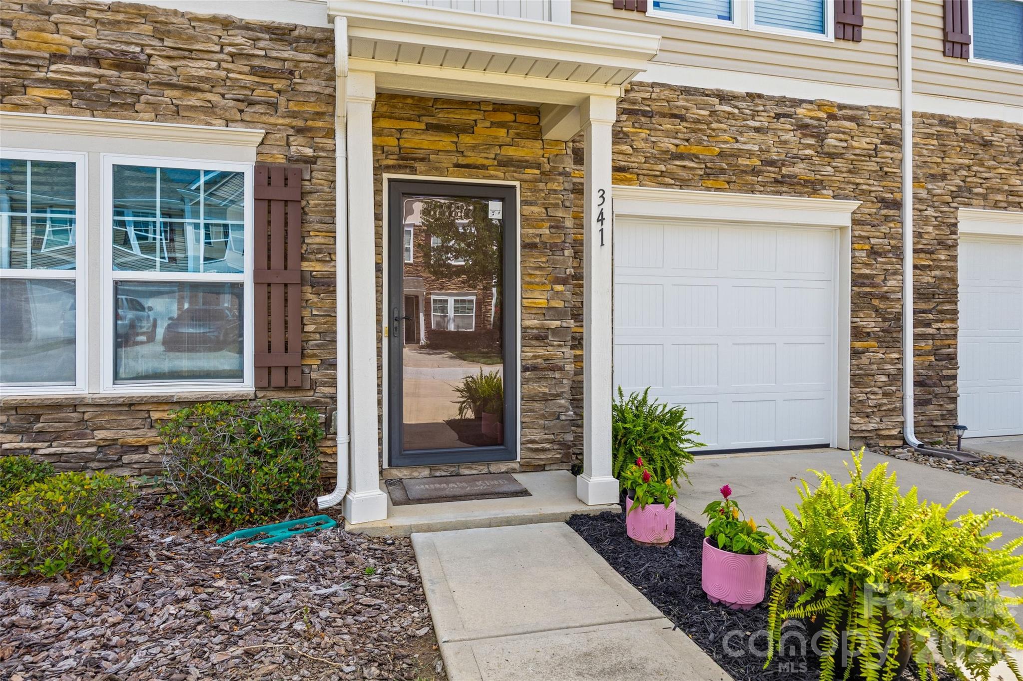 341 Battery Circle