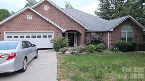 Photo of 1318 Crown Ridge Drive, Fort Mill, SC 29708 (MLS # 4393274)