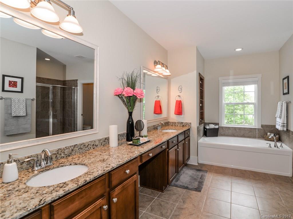 Lake Ridge - Residential