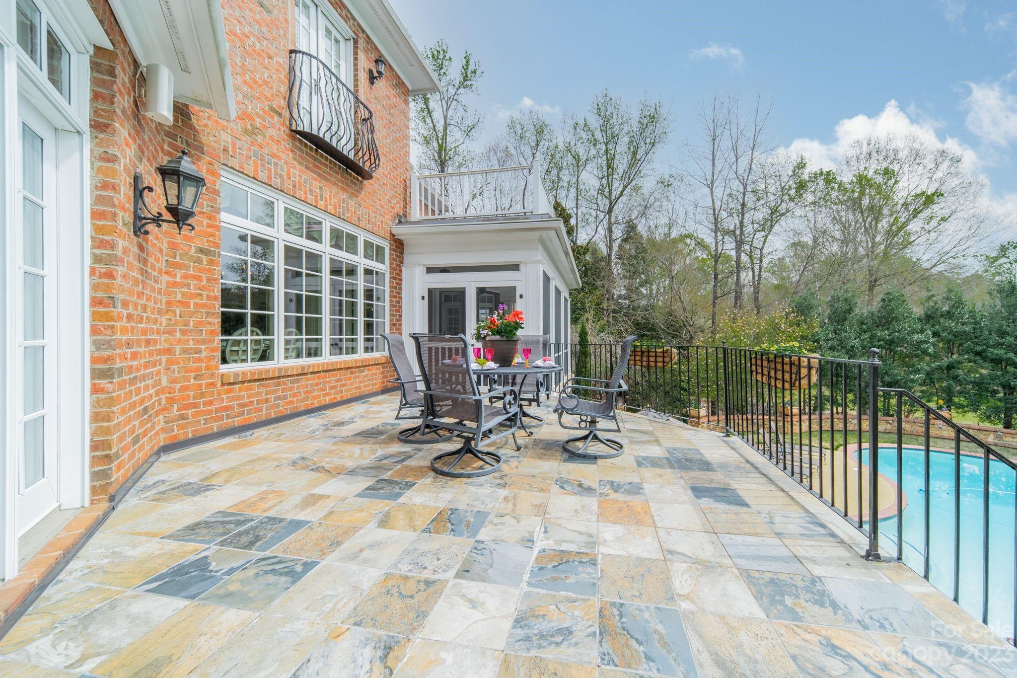 Piper Glen - Residential